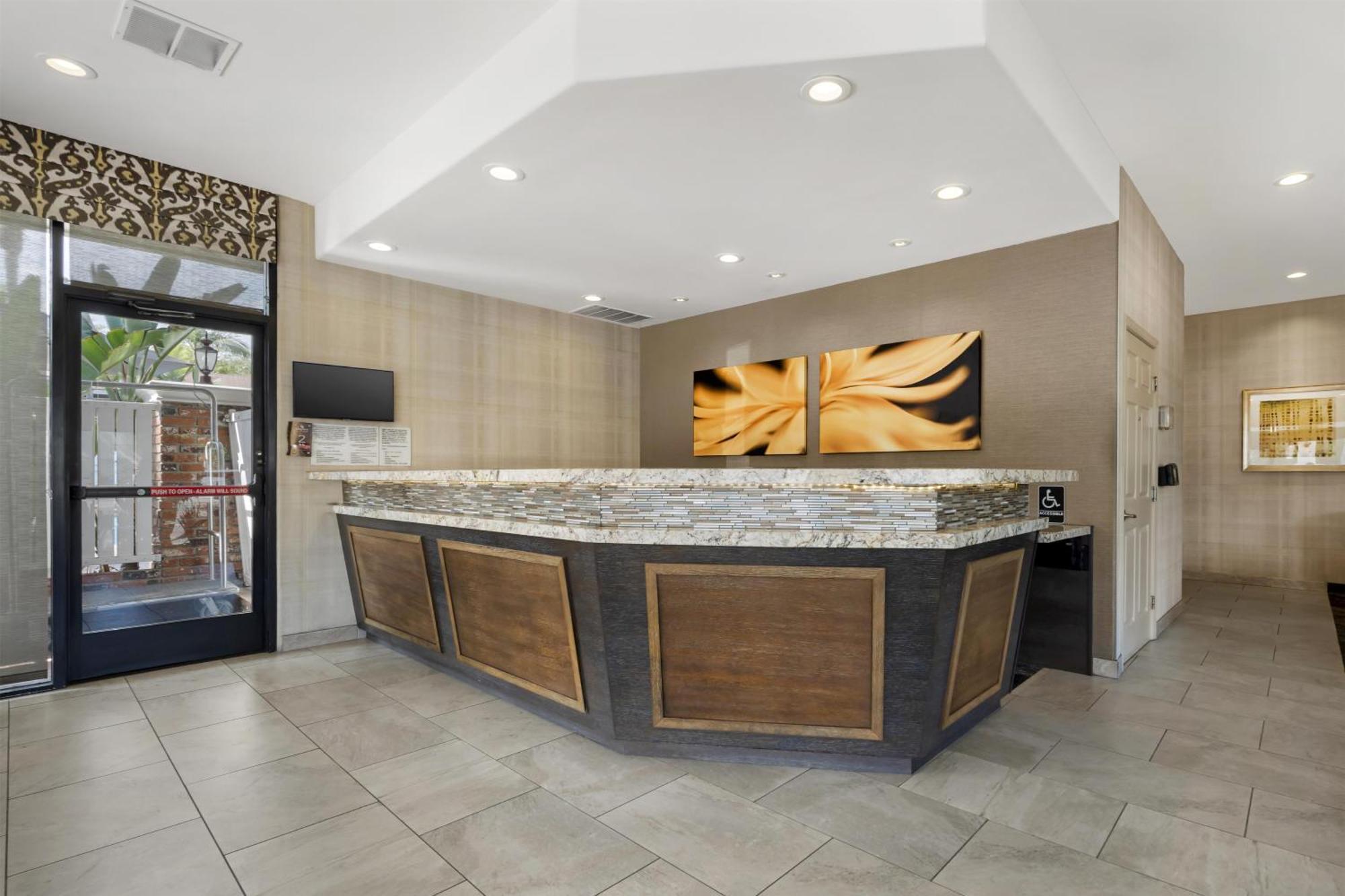 Best Western Plus Carriage Inn — الصور 2